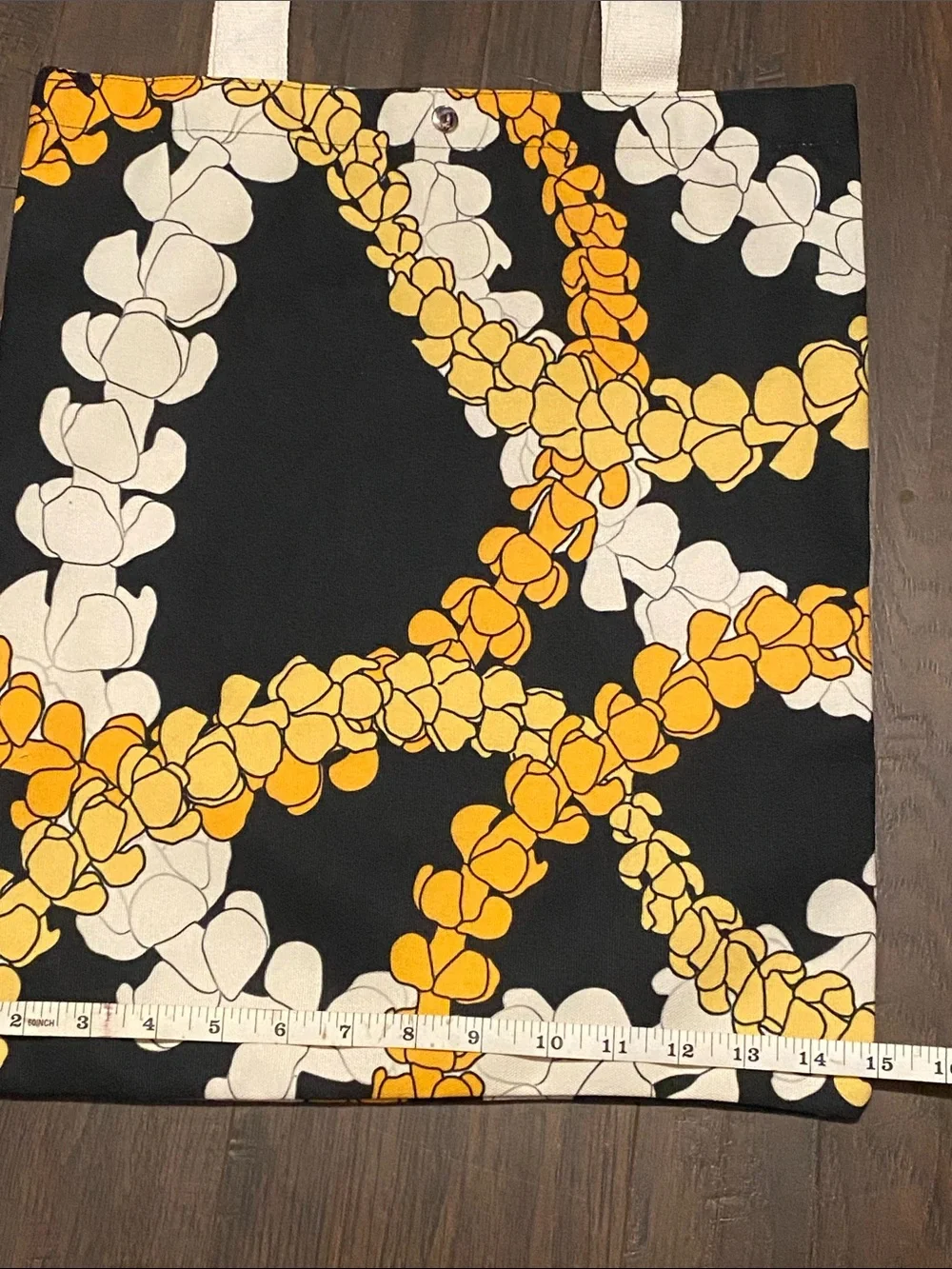 NWT Island Sense Canvas Floral Print Tote Bag 💛🖤